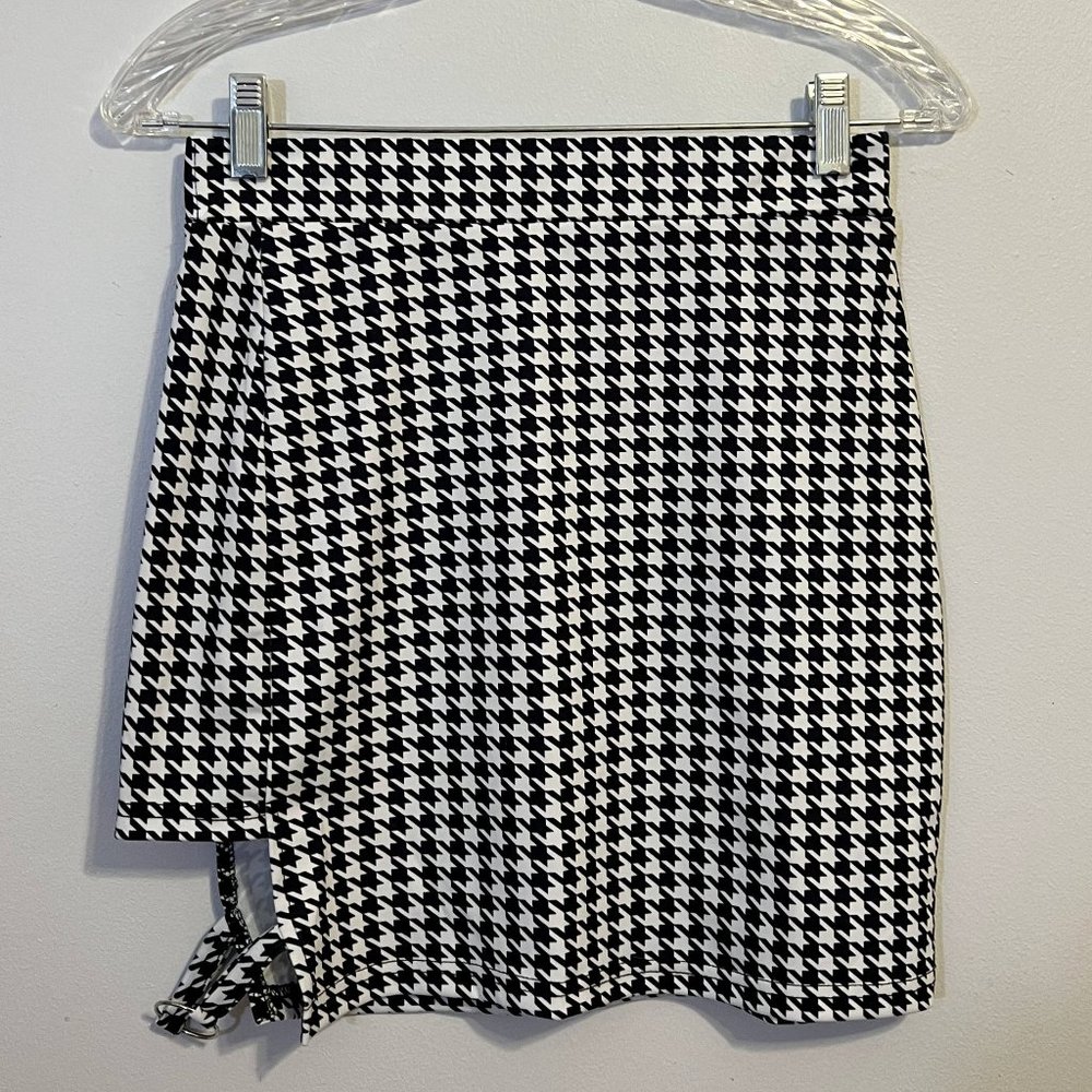 Black and White Pencil Skirt with Leg Strap Design